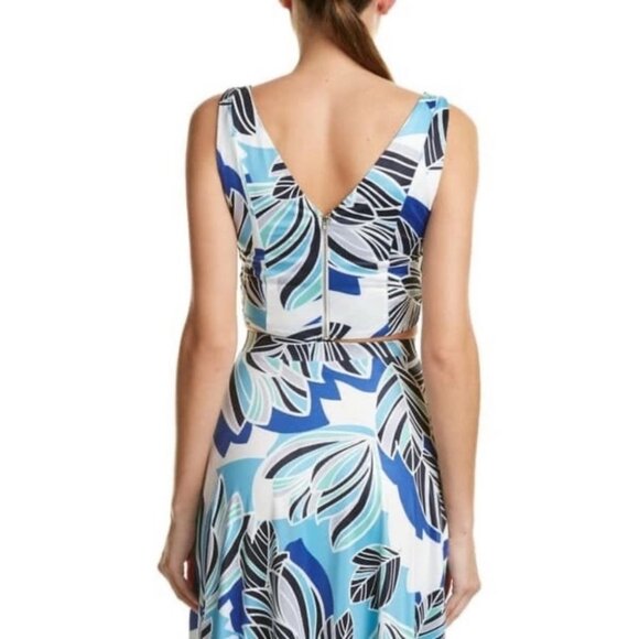 NWT Yumi Kim KnockOut Crop Top Blue V-Neck Retro Size Medium Minimal Mod New M - Picture 2 of 7